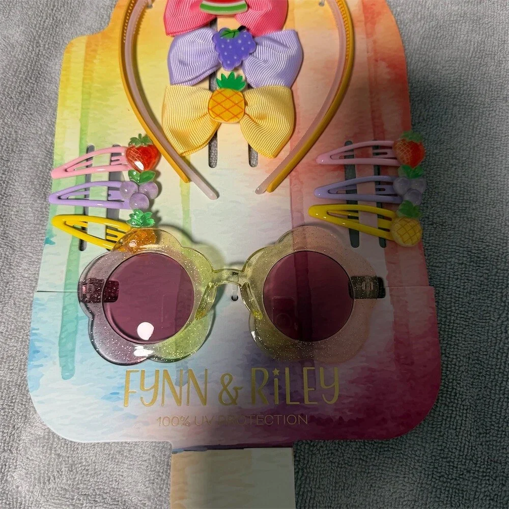 Fynn & Riley Girls Sunglasses & Fruit Hair Accessories Set Multicolor